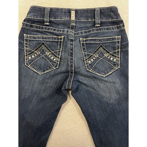 Ariat women's Jeans 26R Inseam Is 31 Inches - Picture 9 of 10